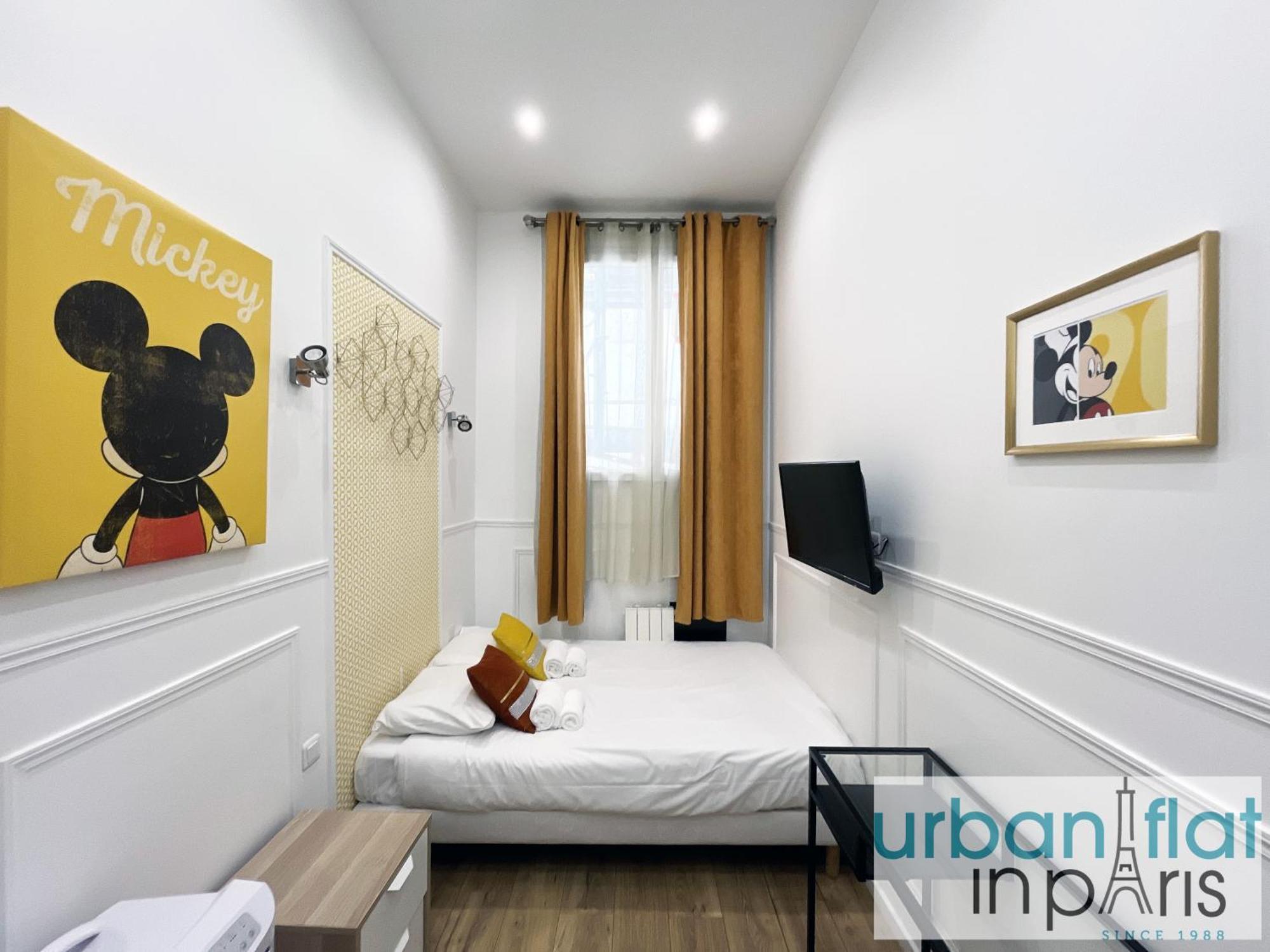 72 - Mermoz Mickey Mouse Παρίσι Εξωτερικό φωτογραφία