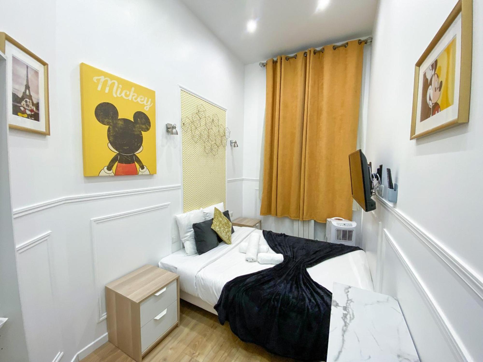 72 - Mermoz Mickey Mouse Παρίσι Εξωτερικό φωτογραφία